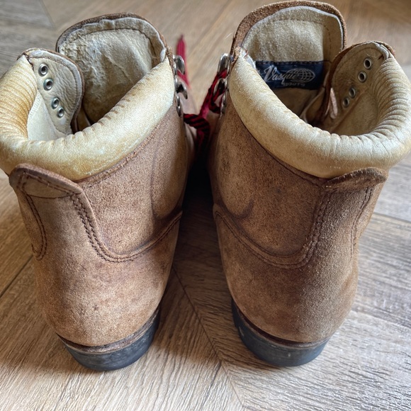 Vasque women’s leather boots steel toe - Picture 7 of 8